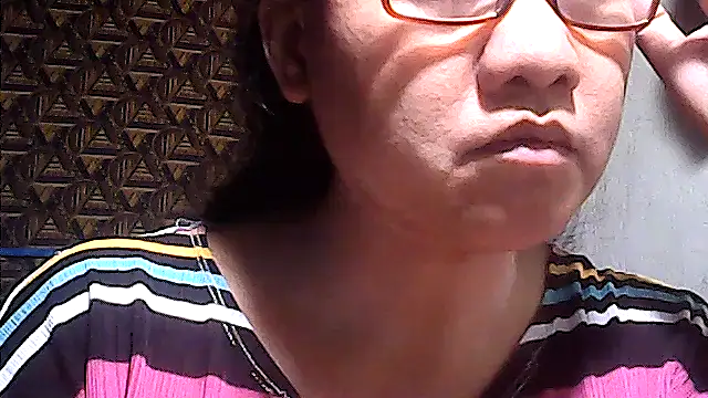 sweetsosie18 - Sweetsosie18's free webcam - UK Sex Cams