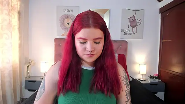 CelessteRedds webcam