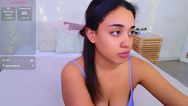 Luna_Cortier webcam