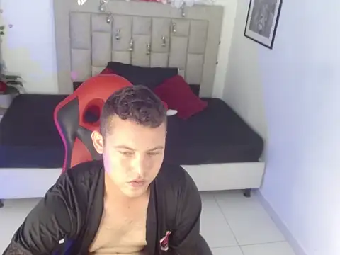 sven_fox723 webcam
