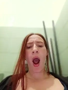 samyra_biker12 (F young) - Take off my panties and squirt TICKER SH