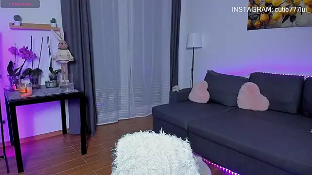 Lui_Cute webcam