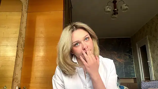 AlisiaStreitmatter webcam