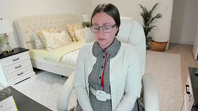 Vika73 Stripchat cam model