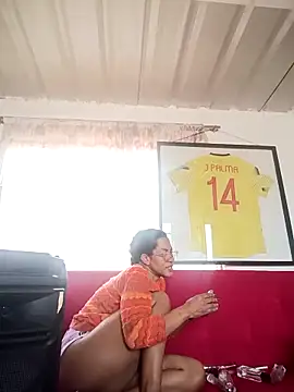 Bigassmommy_x webcam