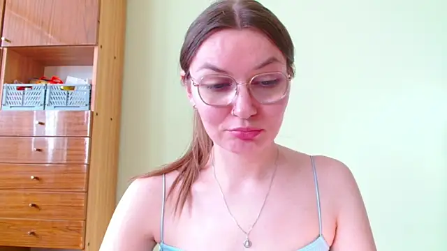 LooveELLYx live sex cam