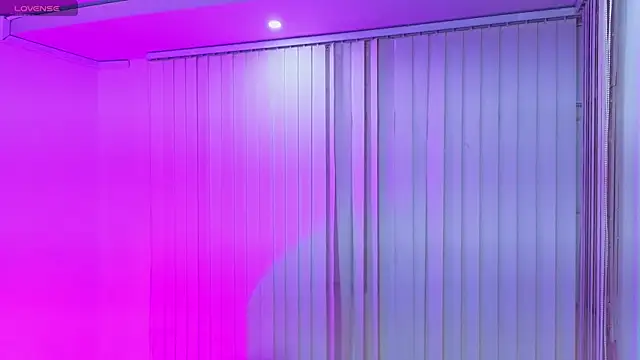 _sharlotte777 - _sharlotte777's free webcam - UK Sex Cams