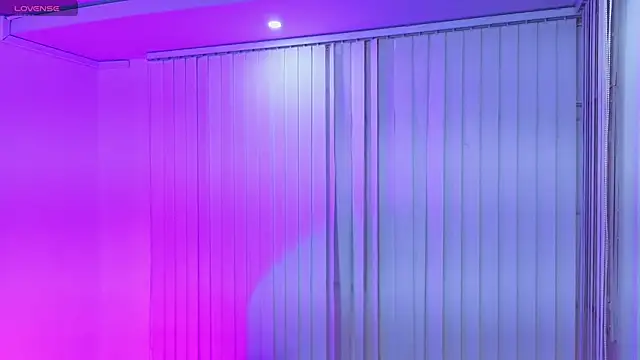 _sharlotte777 webcam