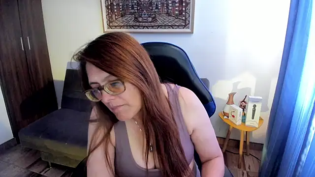 Ivette_Shaira webcam