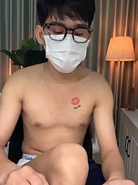 minhtuanlive - MinhTuanLive's free webcam - UK Sex Cams