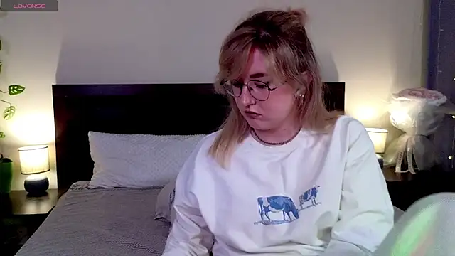 _AlexaFlowers_ webcam