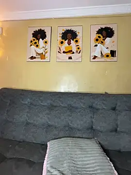 dana_falcoo25 webcam