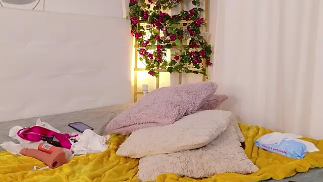 HottyLadyShow webcam