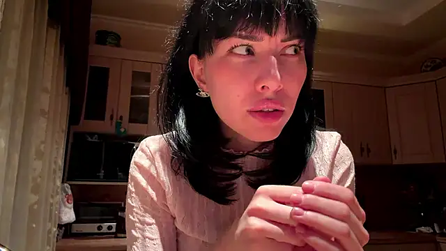 LuisaAlconcel webcam