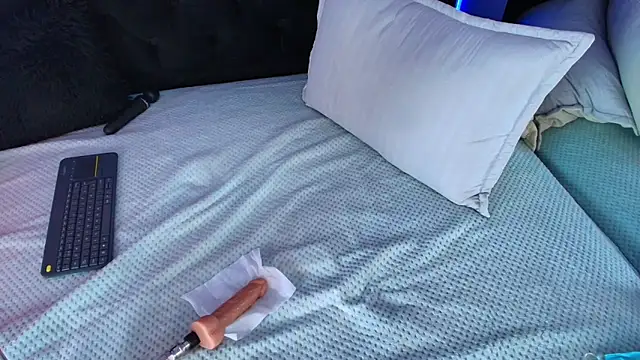 Anastasia_Whitee webcam