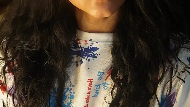 -AyeshaSinghania- webcam