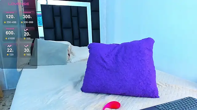 elian_7 (M twink) - SHOW FEET + SUCK FEET