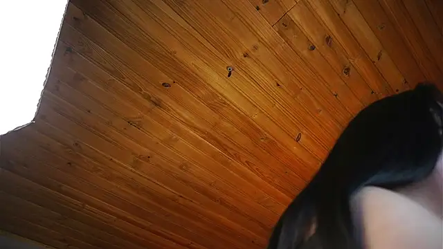 coraline_latin webcam