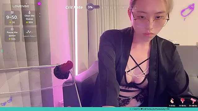 美女Mollyhappy1769在线直播