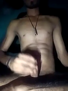 rocky_play_boy_ webcam