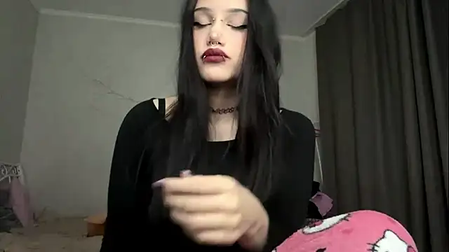 LouisePavlides webcam