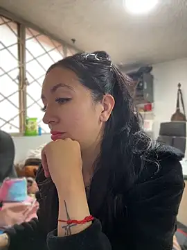 Modella: SALOME_KORLAND