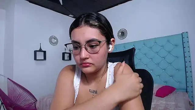 kathe-mills235 webcam