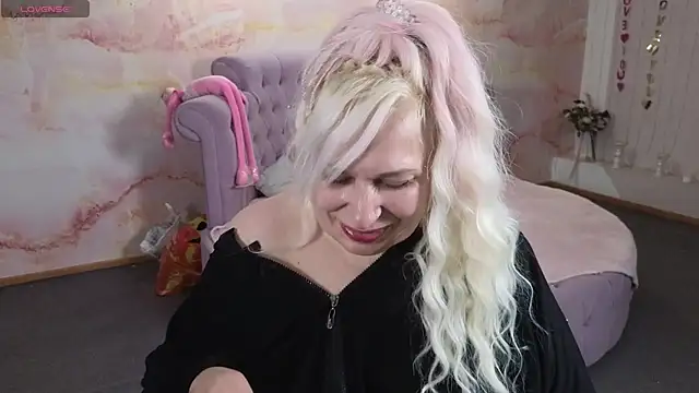 Penelope_Pinky webcam