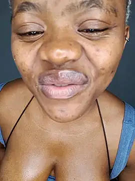 CertifiedhottieXOXO webcam