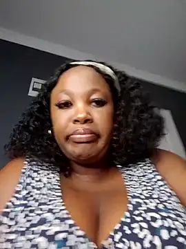 SWEETDOLLY29XX webcam