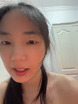 美女TinyBabe在线直播