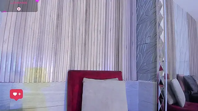 BriannaChelsea webcam