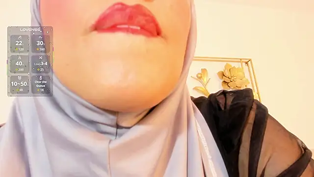 hanajameela (Ask my age) - -Footjob + oil 😏🦶🏻