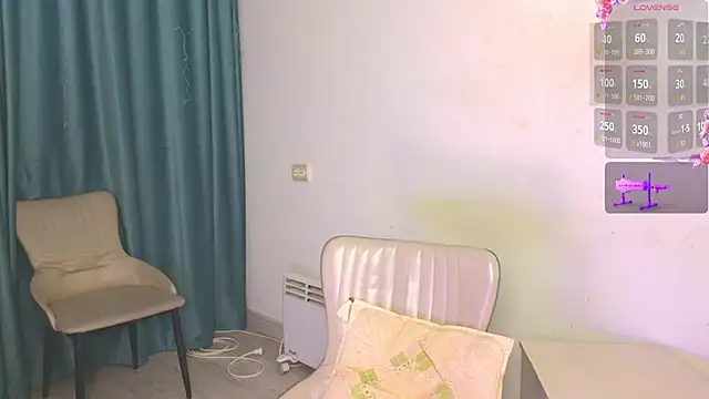 AudreyMell live sex cam