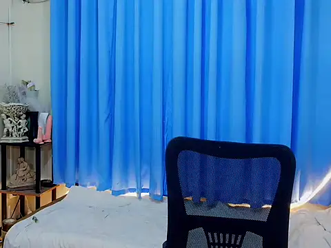 Mimi_Mckinley live sex cam