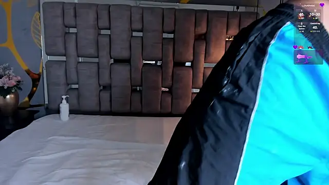 DomenicoRey's live cam