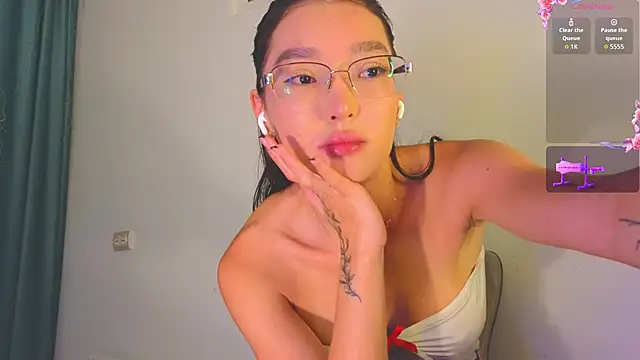 AudreyMell webcam