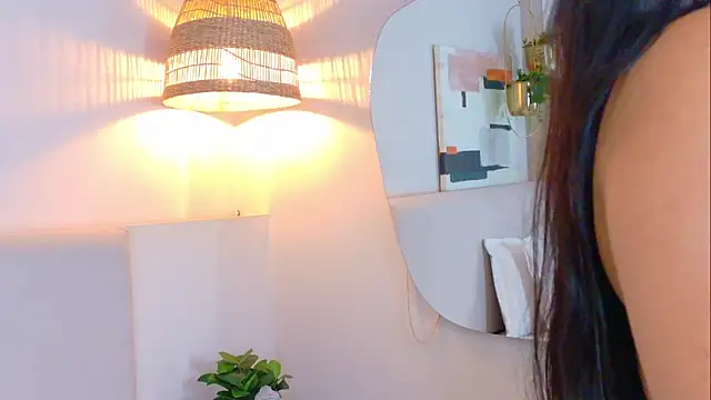VioletBloomm live sex cam