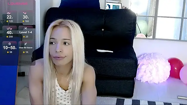 SarahRaynex webcam