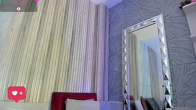 BriannaChelsea webcam