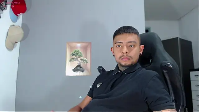 bastian_nicolas_ - BASTIAN_NICOLAS_'s free webcam - UK Sex Cams