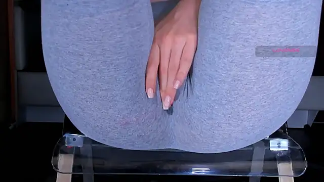 Cameltoe_squirt_inPants webcam