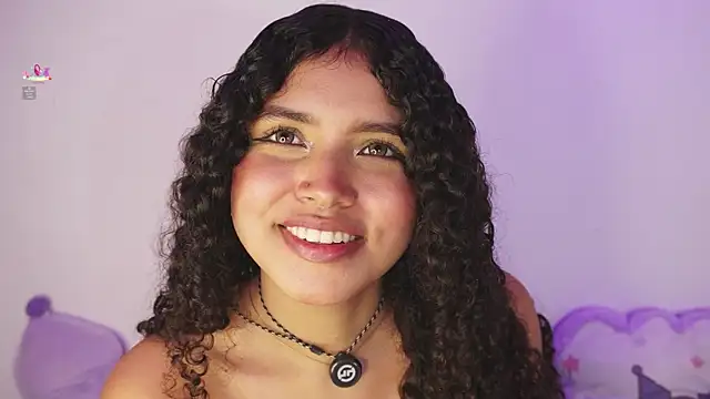 EloiseSweetxx webcam