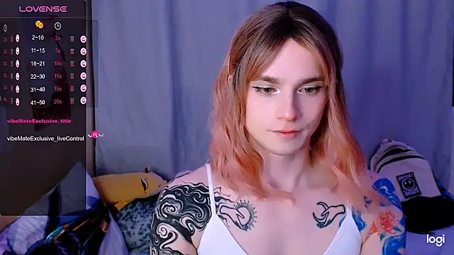 Alice_Hells live sex cam