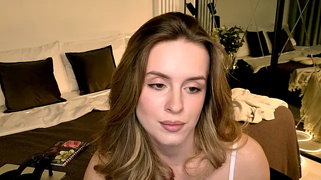 RozzitaBedberry webcam