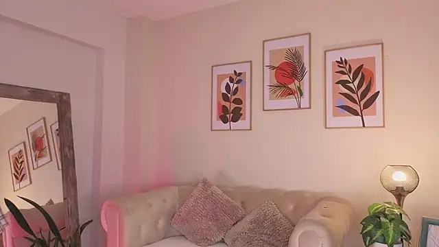 DahianaWalcott webcam