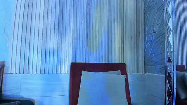 BriannaChelsea webcam