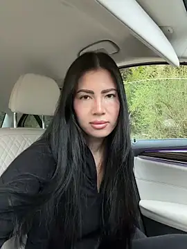 ClaireBree's live cam