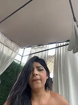 ArieliciousXXX webcam