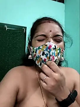 Ramya-hot-gueen webcam